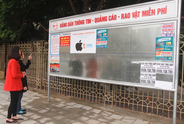 Hà Nội: Không khởi tố vụ đánh tráo hàng trăm cột inox bảng quảng cáo