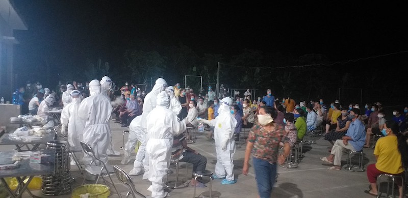 Bắc Ninh phát hiện 14 ca Covid-19, khẩn cấp xét nghiệm hơn 15.000 người trong đêm