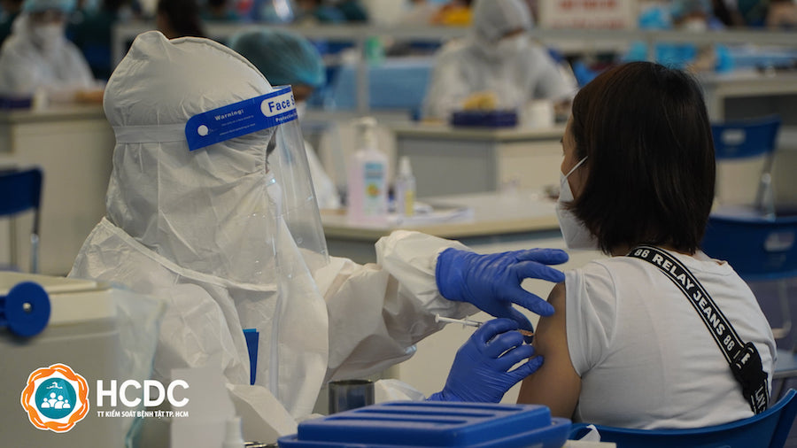 TP Hồ Chí Minh: Sẽ hoàn thành tiêm 806.000 liều vaccine trong ngày 26/6