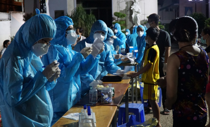Ngày 29/7, Việt Nam ghi nhận 7.594 ca nhiễm Covid-19