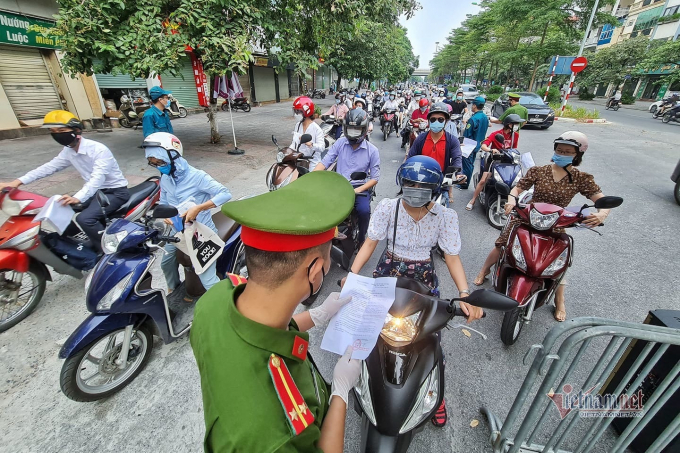 Cả nước có 14.208 ca nhiễm mới, dịch bệnh tại TP Hồ Chí Minh chưa thuyên giảm