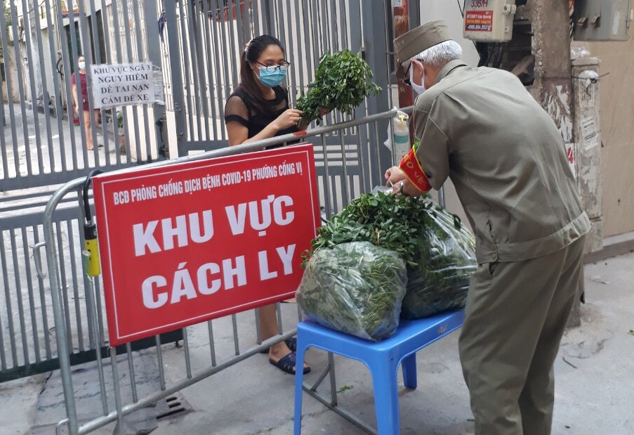 Hà Nội chăm lo tốt hơn cho người dân để sớm đẩy lùi dịch bệnh