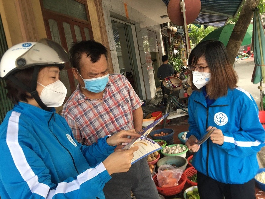 Tăng tính cạnh tranh, khuyến khích người dân tham gia dài hạn BHXH, BHYT