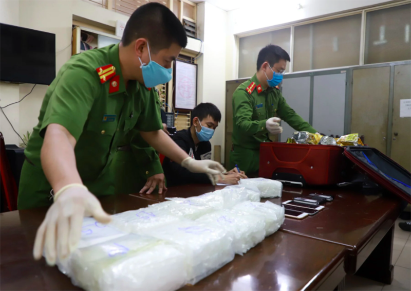 Bị truy nã, trùm ma túy trốn sang Lào móc nối tổ chức đường dây phạm tội xuyên quốc gia