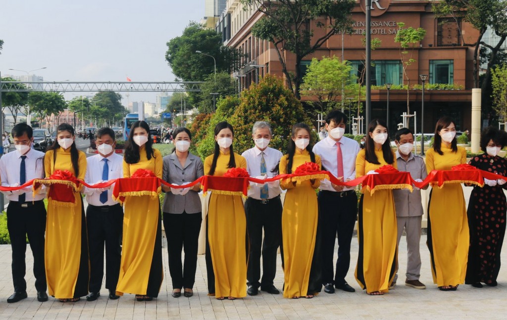 TP Hồ Chí Minh khánh thành công viên Mê Linh và bến Bạch Đằng