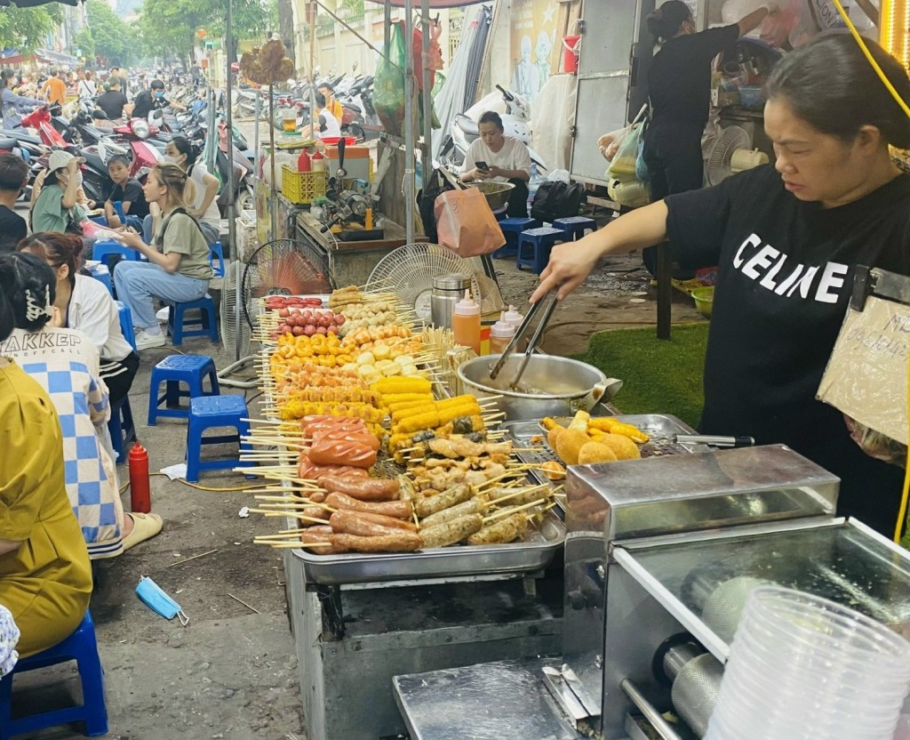 Hàng ăn ở chợ dân sinh có an toàn?