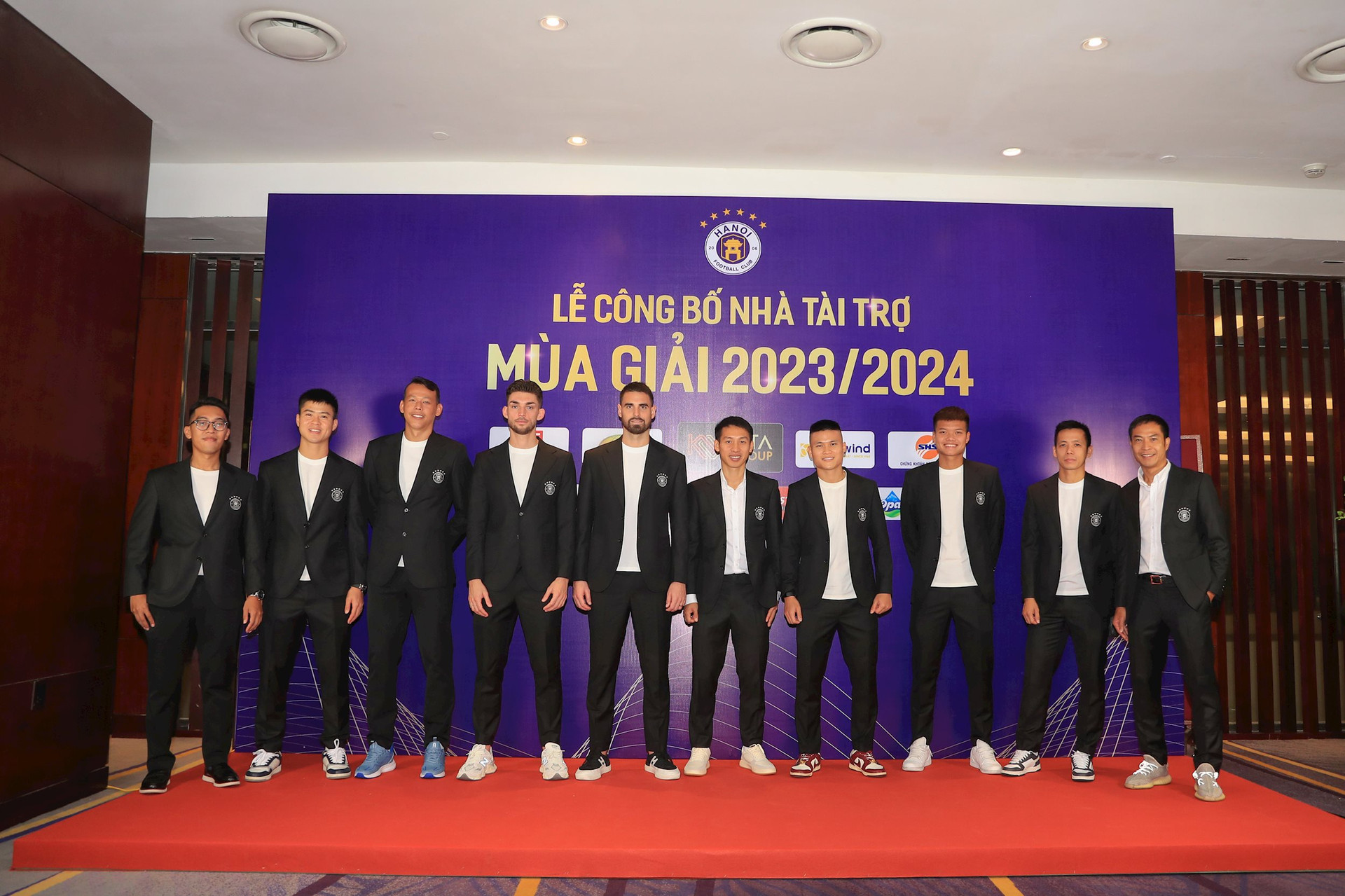 CLB Hà Nội quyết tâm giành ngôi vương tại V.League 2023-2024
