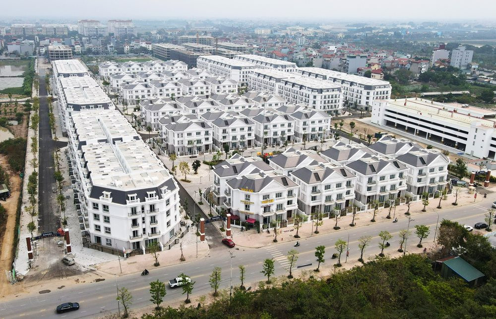 Thị trường bất động sản Việt Nam: Còn đối mặt với nhiều thách thức