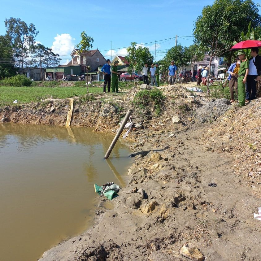Hà Tĩnh: Thai phụ tử vong dưới hố công trình của dự án Đường dây và TBA 110kV