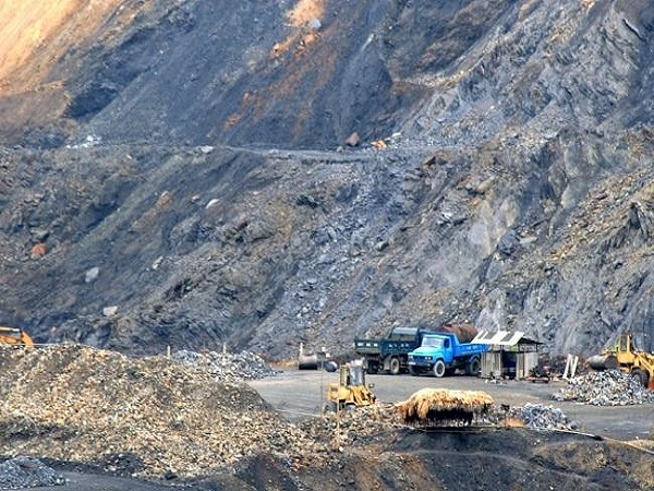 Quản lý nghiêm ngặt các mỏ đất hiếm chưa khai thác tai Lào Cai