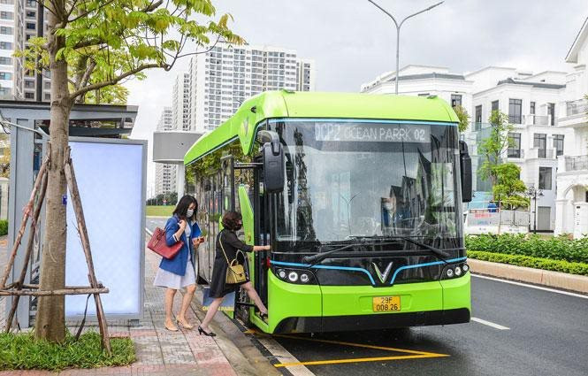 Hà Nội đề xuất thí điểm thêm 9 tuyến buýt điện