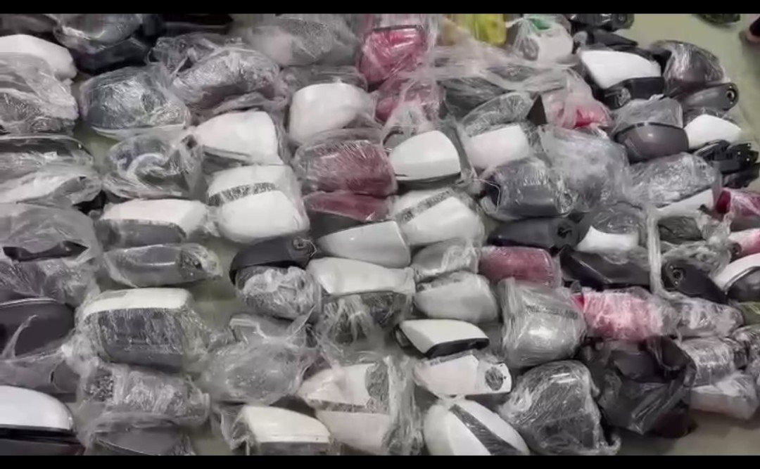 TP Hồ Chí Minh: Triệt phá đường dây trộm cắp hàng trăm gương chiếu hậu xe ô tô