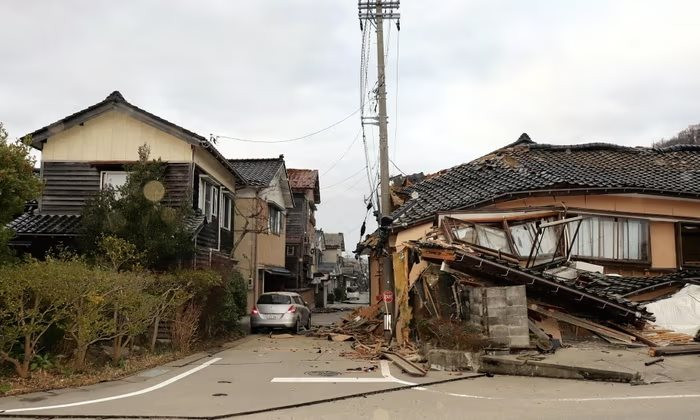 Nhiều quốc gia cảnh báo sóng thần sau động đất Nhật Bản