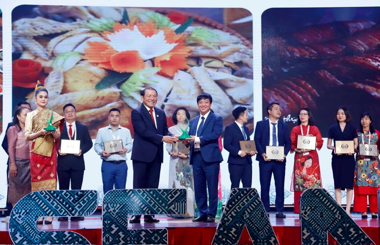 Hoàng thành Thăng Long, Làng cổ Đường Lâm được tôn vinh tại Giải thưởng Du lịch ASEAN 2024