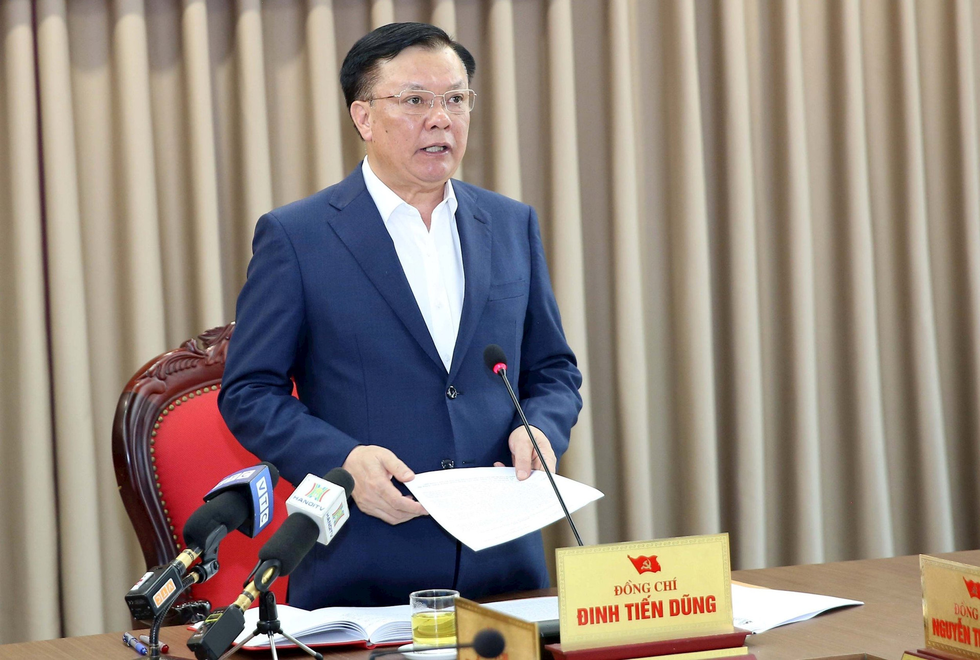 Bí thư Thành ủy Hà Nội Đinh Tiến Dũng: Bắt tay ngay vào công việc để năm 2024 phải hơn năm 2023