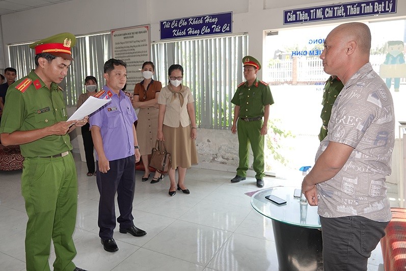Bình Thuận: Bắt 2 lãnh đạo Trung tâm Đăng kiểm xe cơ giới 86-02D