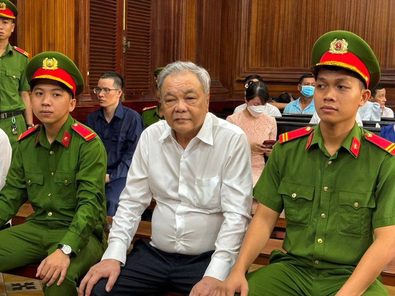 Tuyên phạt bị cáo Trần Quí Thanh 8 năm tù
