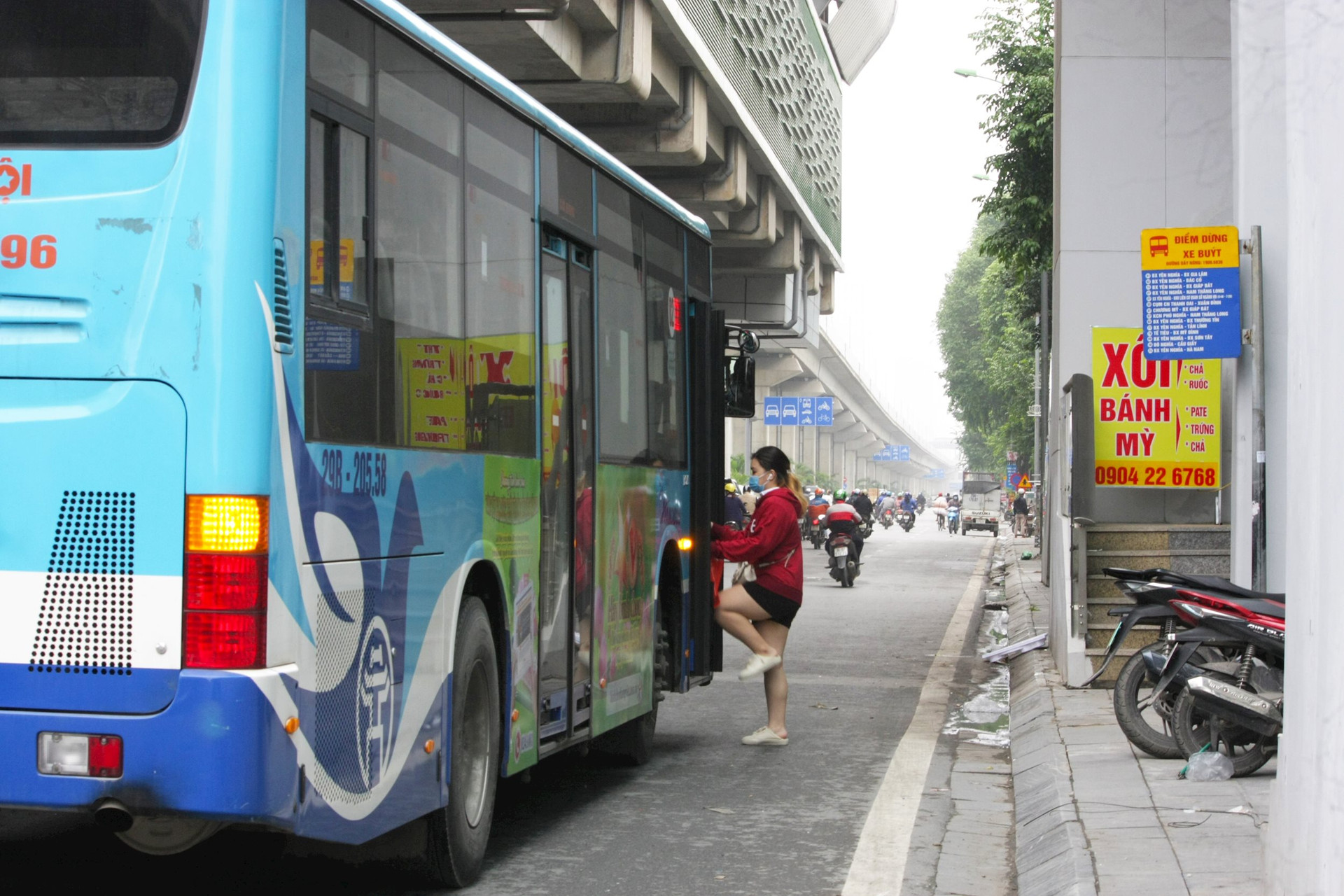 Hà Nội: Lập biên bản với 7 tài xế điều khiển xe buýt vi phạm luật