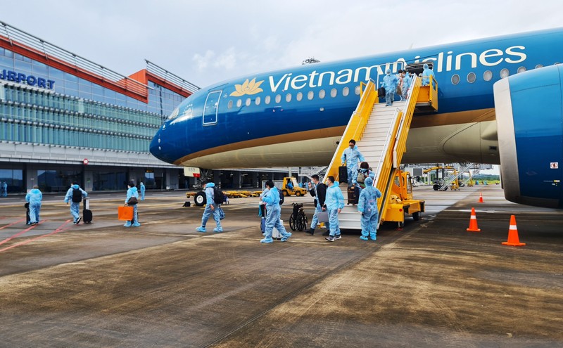 Sẵn sàng các phương án mở lại đường bay quốc tế thường lệ