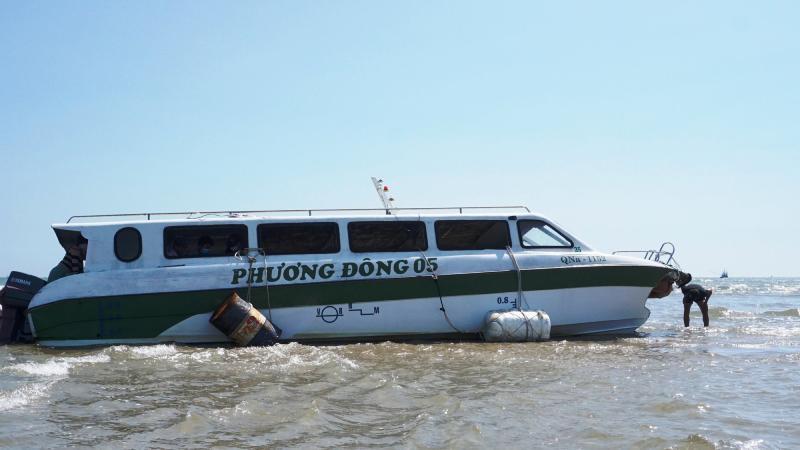 Để không còn những tai nạn thương tâm như vụ lật cano ở Cửa Đại