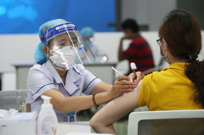 Hà Nội: Giáo viên chưa tiêm vắc xin được đi dạy bình thường