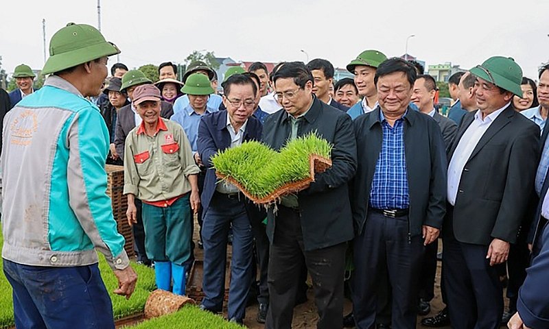 Ban Bí thư đề nghị không để xảy ra tình trạng nghỉ Tết kéo dài, lơ là công việc