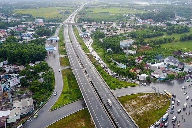 Thủ tướng Chính phủ yêu cầu đẩy nhanh tiến độ giải phóng mặt bằng các dự án trọng điểm ngành giao thông vận tải