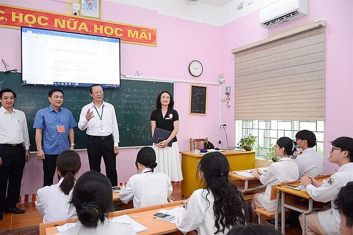 “Đề cao yếu tố con người trong phòng ngừa gian lận thi cử”