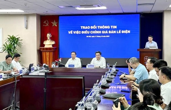 Giá điện tăng 4,8% từ ngày 11-10: Cần tính đúng, tính đủ giá thành điện