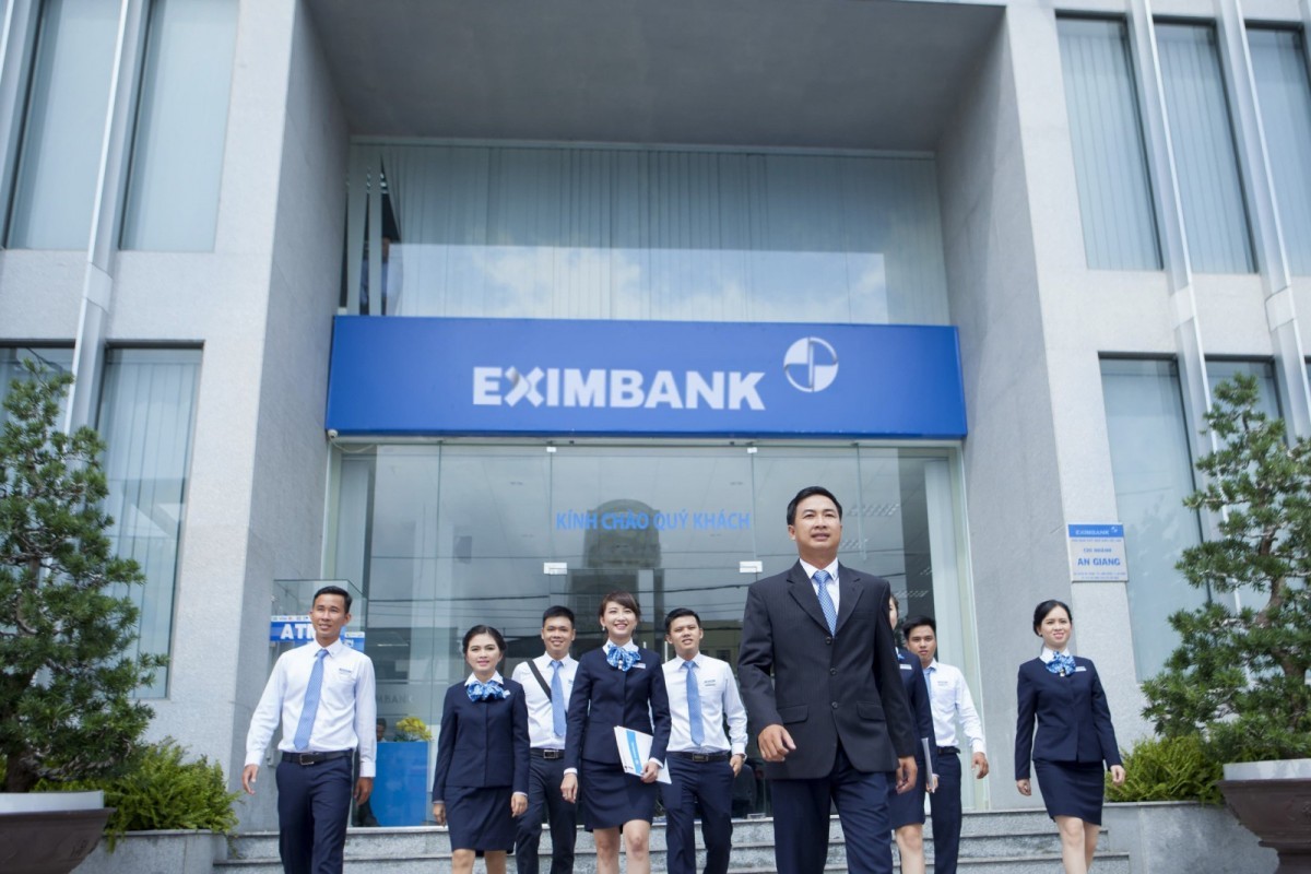 Căn cứ pháp lý nào cho đề xuất miễn nhiệm hai thành viên HĐQT Eximbank