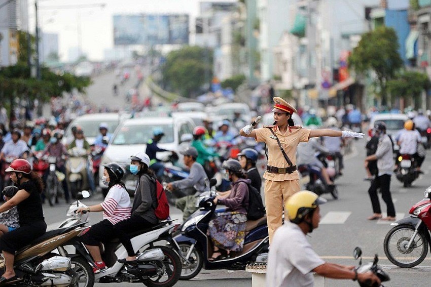 Triển khai đợt cao điểm bảo đảm TTATGT dịp Tết Ất Tỵ 2025