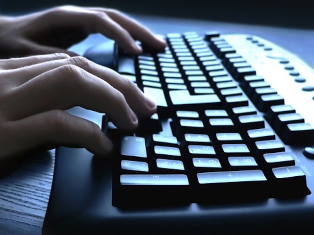 Cái giá phải trả cho sự “ngáo quyền lực” của các Tiktoker