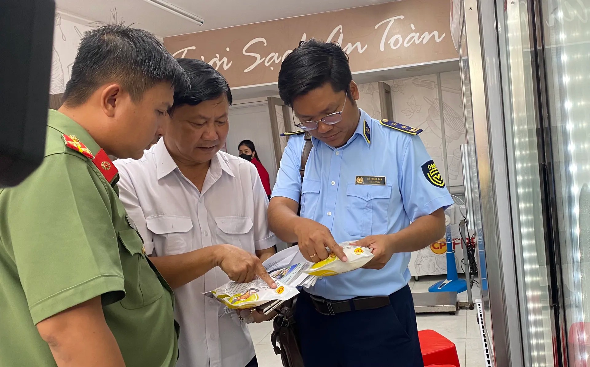 Diễn biến mới về vụ Công ty C.P bị “tố” bán thịt lợn bệnh