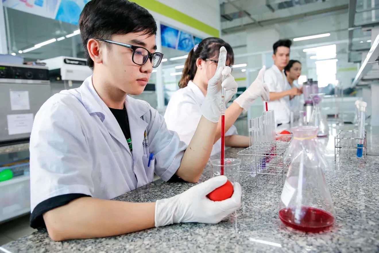 Đại học Dược Hà Nội điều chỉnh học phí với mức cao nhất 150 triệu đồng/năm