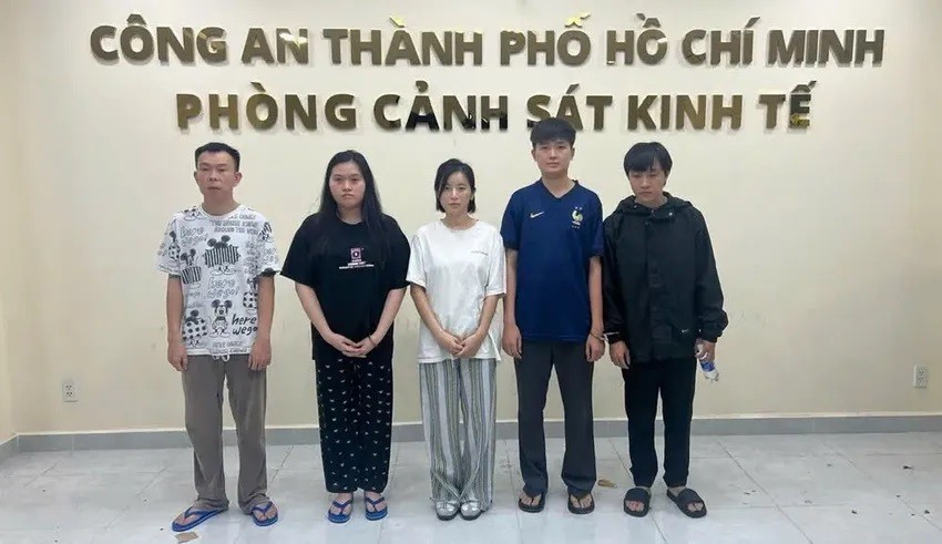 Bắt tạm giam Miss Audition Ngọc Anh điều hành đường dây bán khí cười