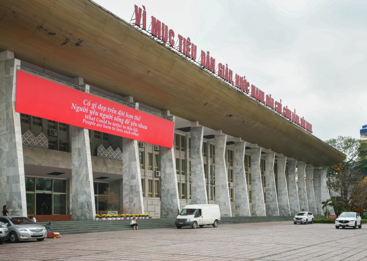 Hà Nội huy động trụ sở công, trường học làm bãi gửi xe phục vụ Quốc khánh 2/9