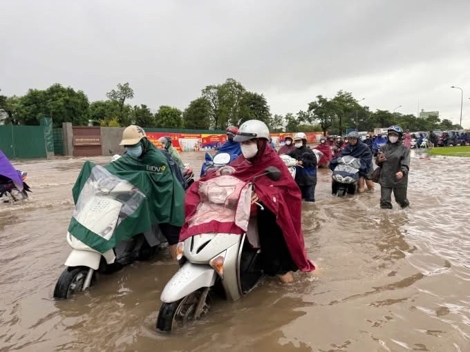 Đợt mưa lớn ở Hà Nội vẫn dưới mức lịch sử năm 2008