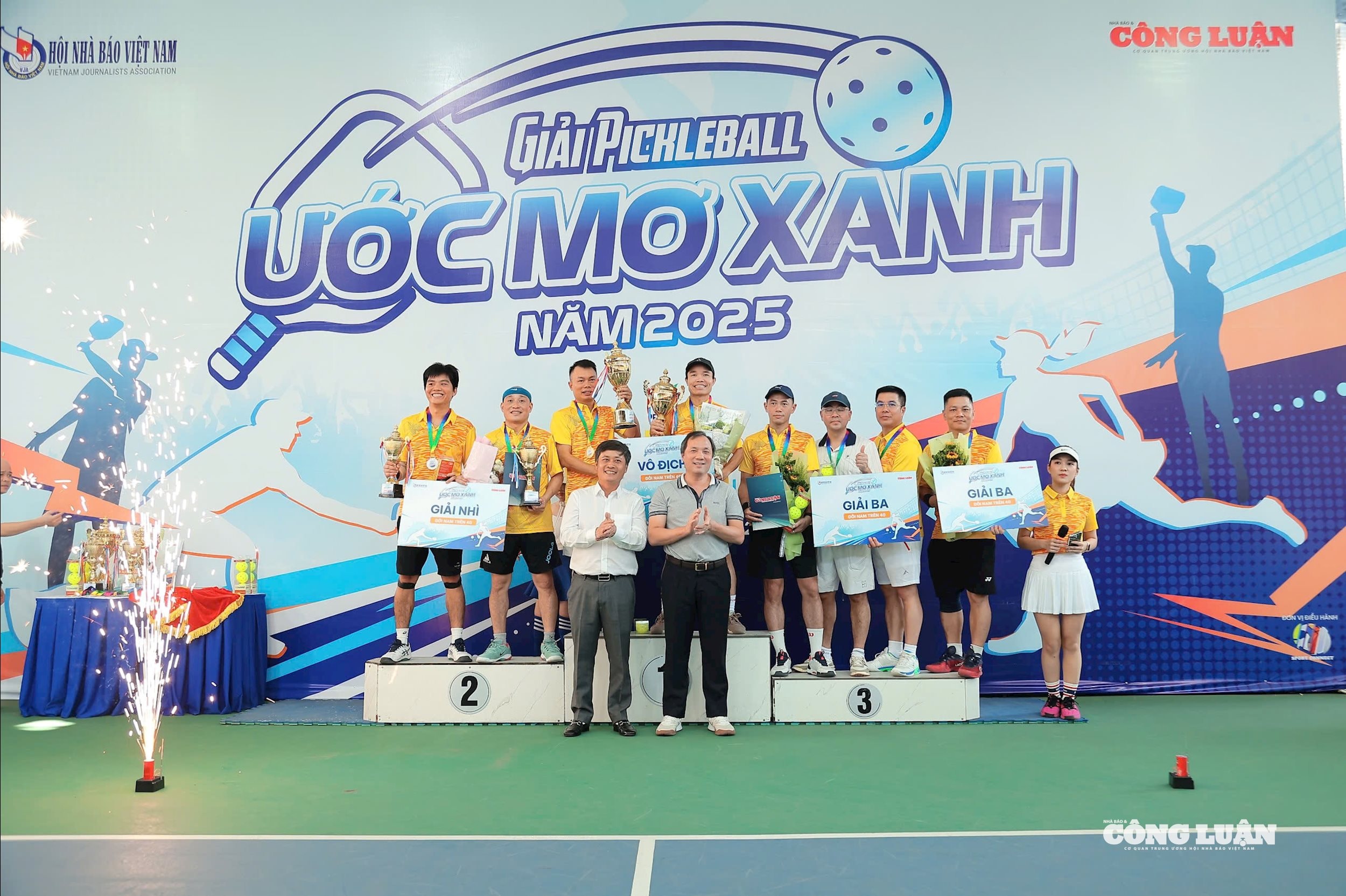 Giải Pickleball 'Ước Mơ Xanh' 2025: Trao giải nội dung đôi nam trên 40 tuổi và đôi nam nữ dưới 40 tuổi