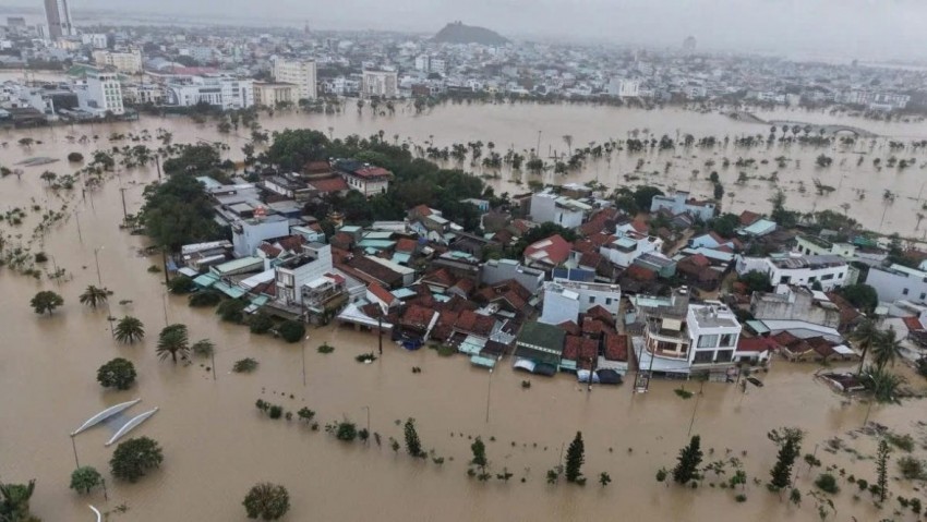 Hỗ trợ sửa chữa nhà cửa, tái định cư cho các hộ dân có nhà bị đổ sập do mưa lũ trước 31/1/2026