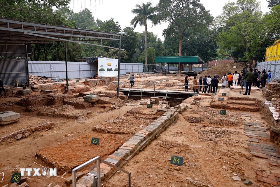 Hình ảnh kết quả khai quật khảo cổ khu vực điện Kính Thiên năm 2025