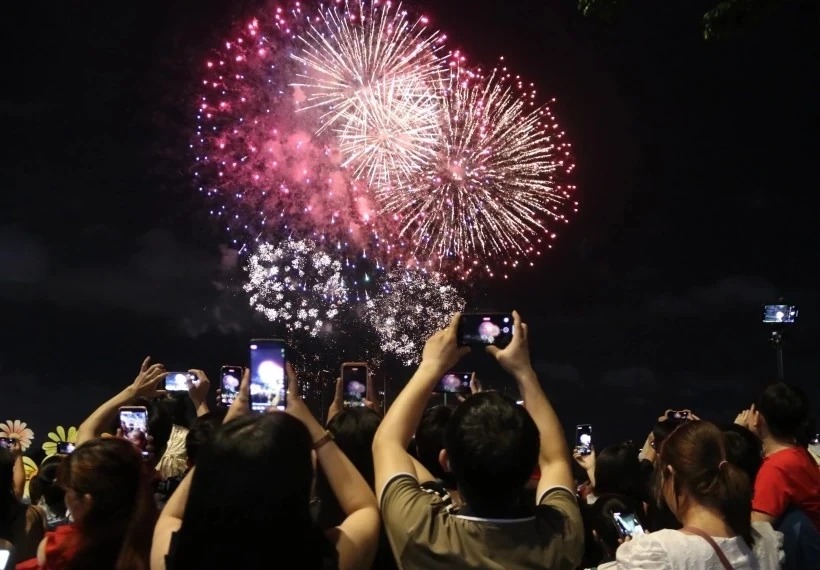 Bộ Nội vụ đề xuất điều chỉnh lịch nghỉ Tết Dương lịch kéo dài 4 ngày