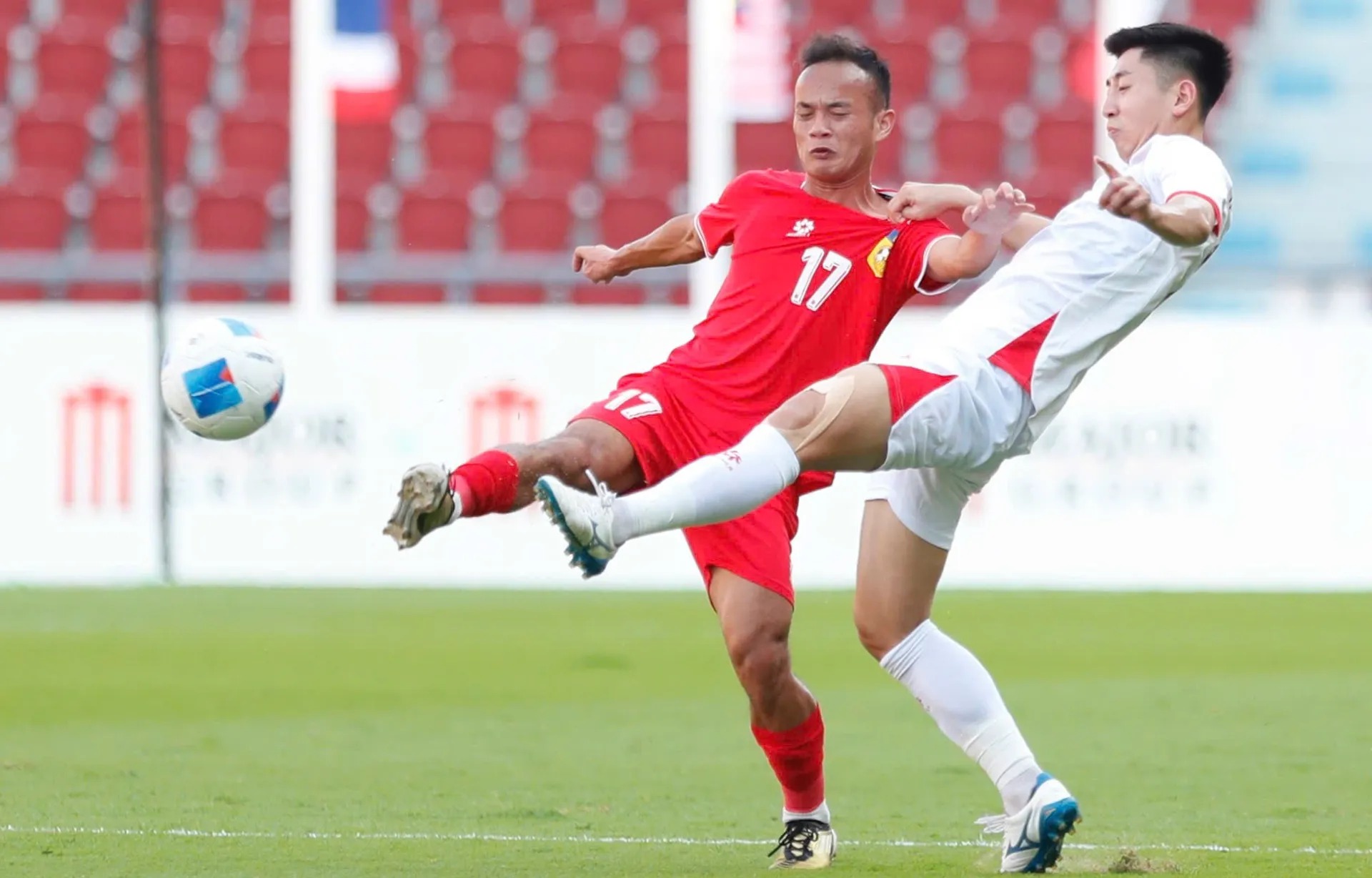 U22 Việt Nam vất vả ở trận ra quân tại SEA Games 33
