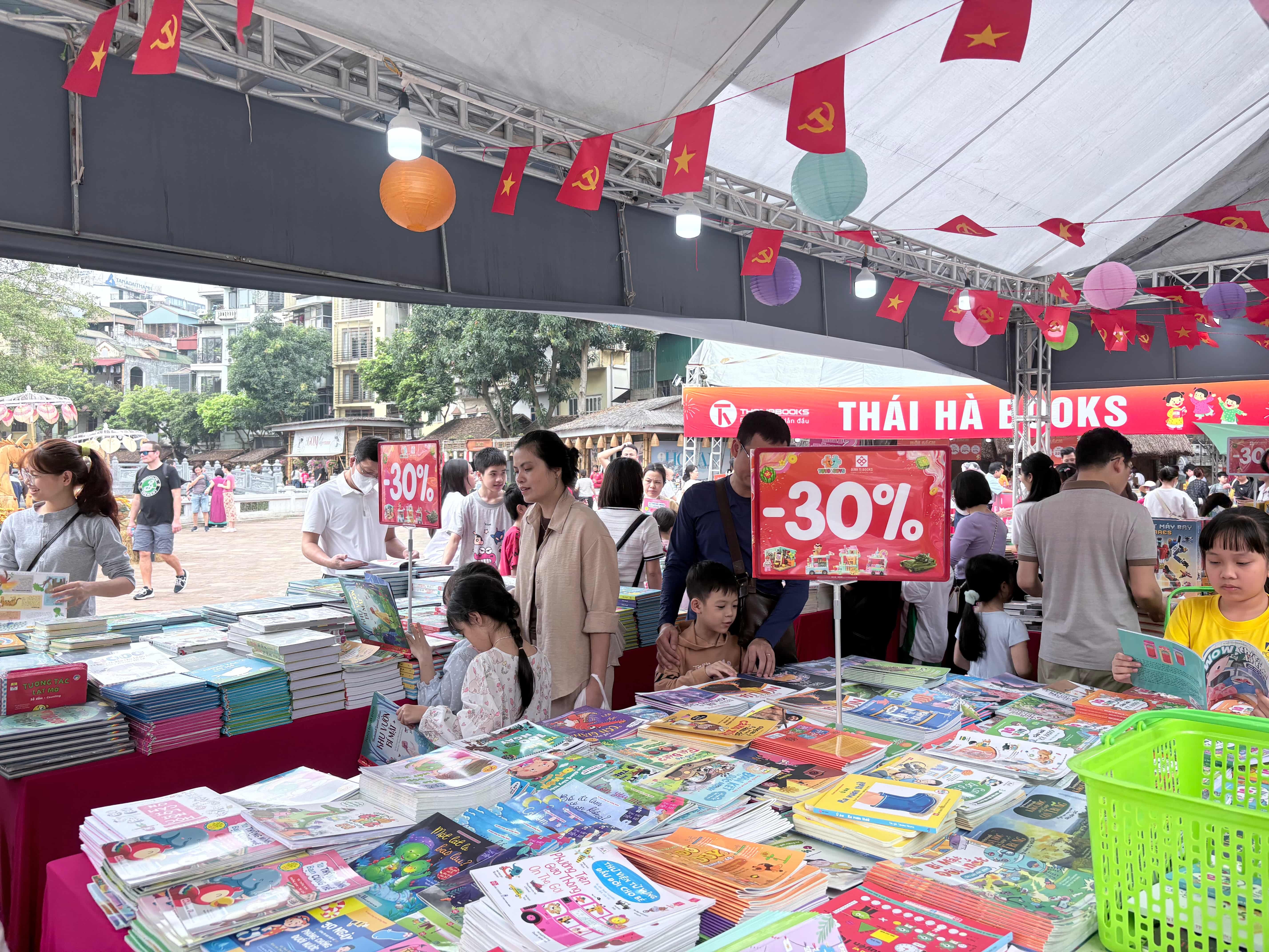 Hội sách Xuân 2026 tại Hồ Văn: Không gian tri thức giữa lòng di sản