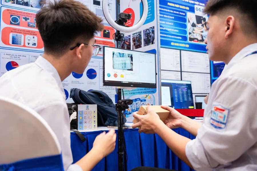 Bộ GDĐT lên tiếng về nghi vấn liêm chính khoa học tại cuộc thi KHKT quốc gia