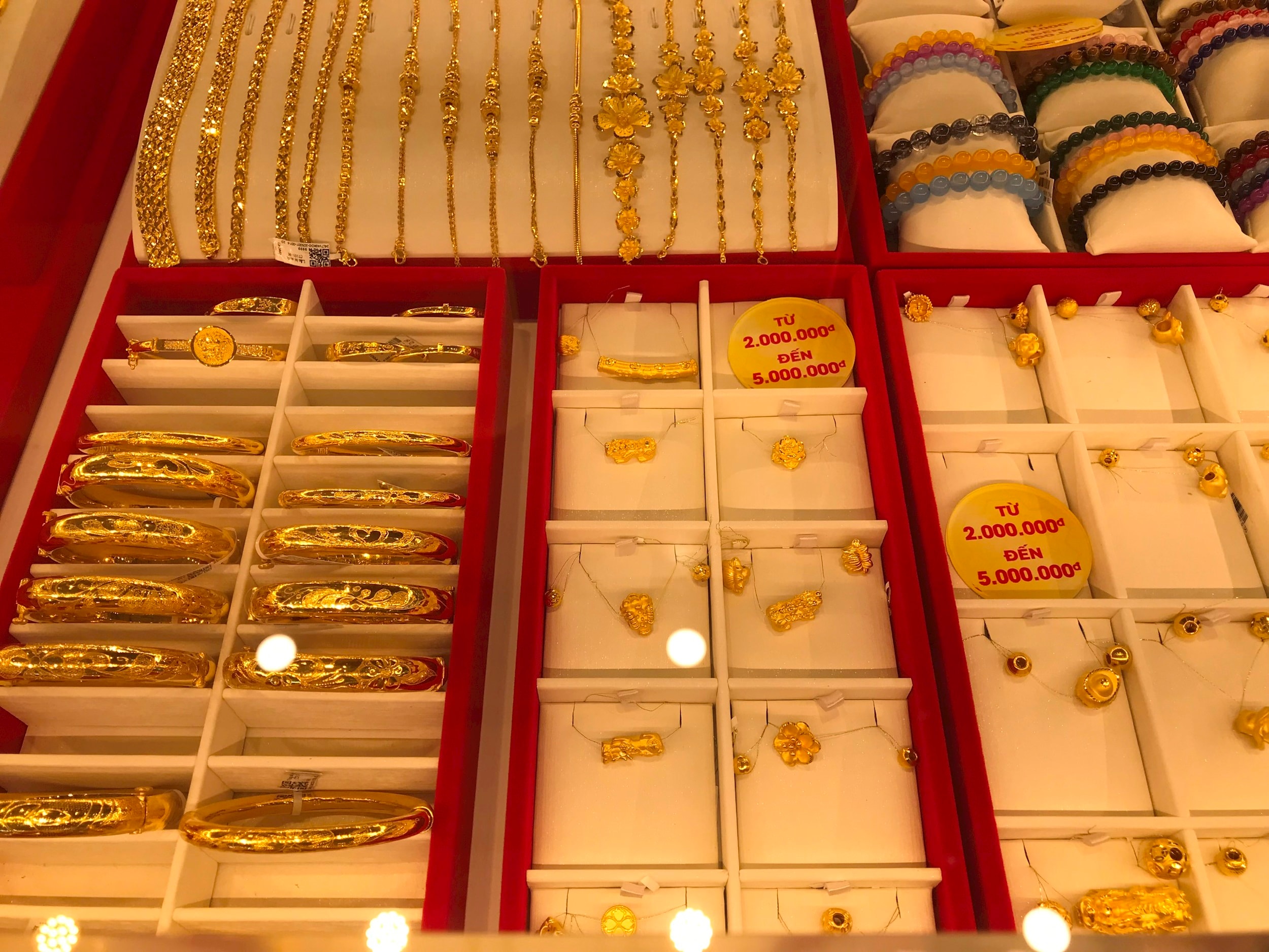 Sáng 7-4, giá vàng neo tại mốc 173 triệu đồng/lượng