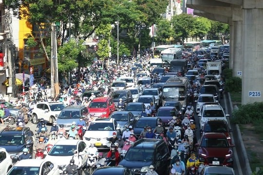 Dự kiến năm 2035, Hà Nội bắt đầu hạn chế xe cá nhân vào nội thành