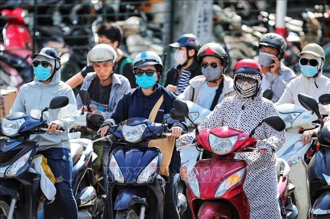 Nắng nóng mở rộng ở Bắc và Trung Bộ, nhiều nơi trên 38°C