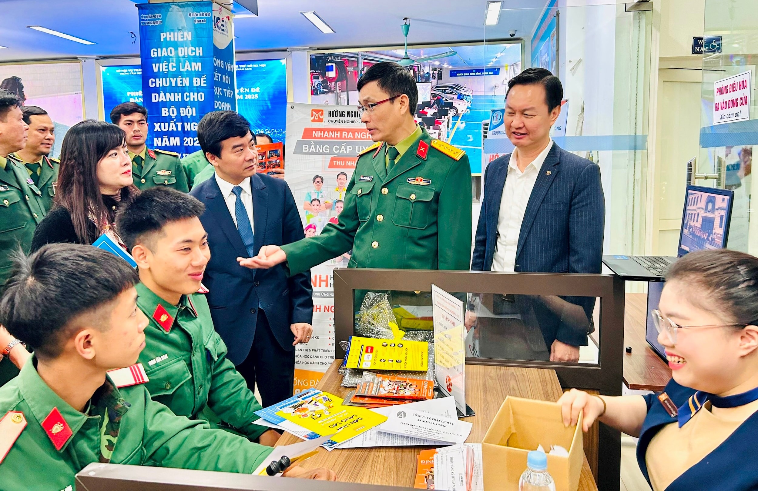 Tin tức đặc biệt trên ấn phẩm Hànộimới ngày 28-5-2026