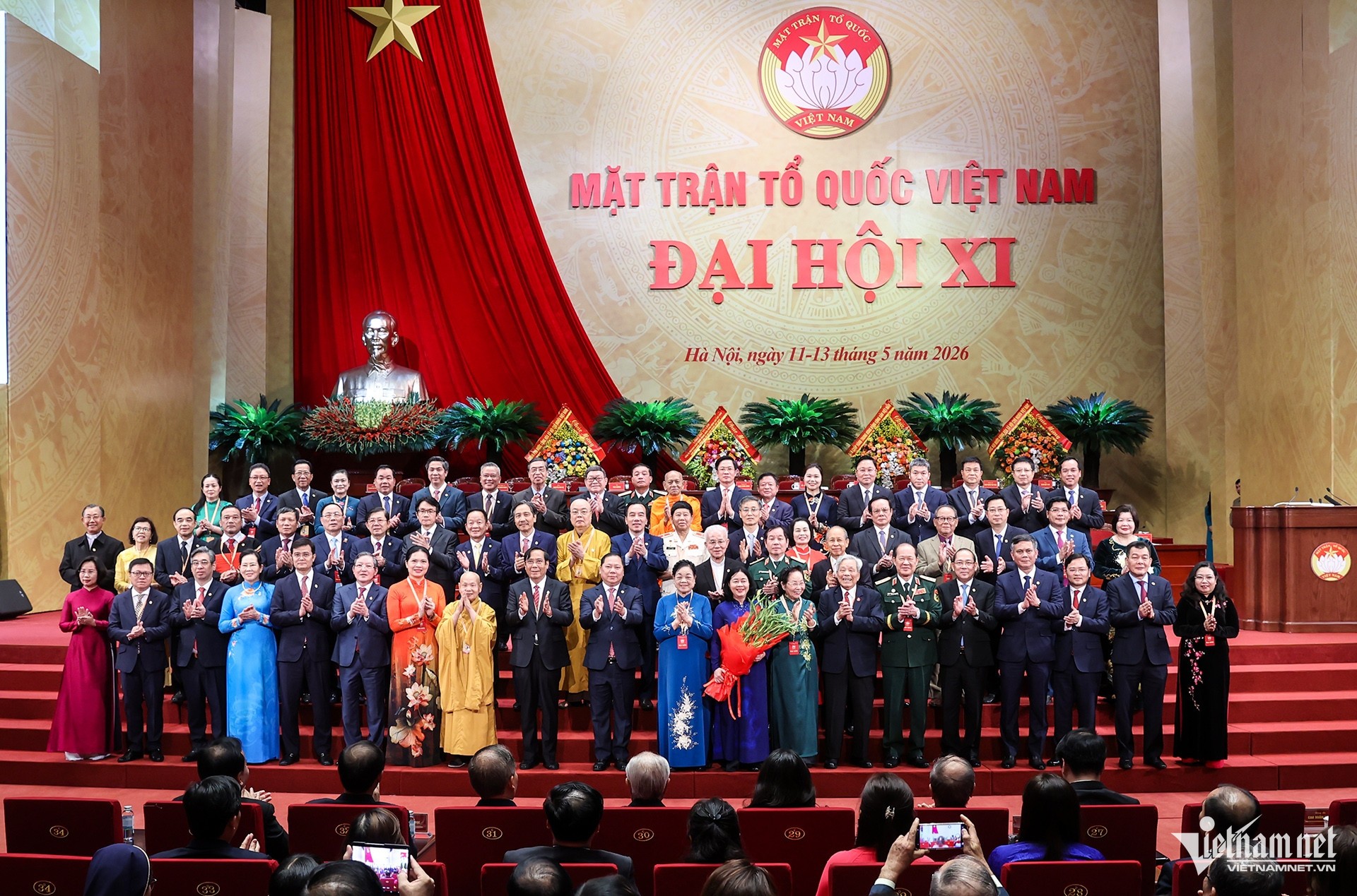Bà Bùi Thị Minh Hoài tiếp tục giữ chức Chủ tịch Ủy ban Trung ương MTTQ Việt Nam