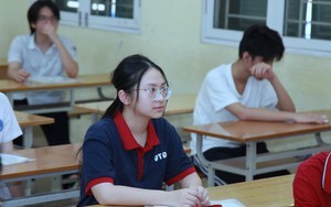 Điểm chuẩn chuyên Hà Nội 2026 biến động lớn, lớp tiếng Hàn tăng hơn 18 điểm